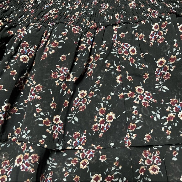 NWOT M Passport Women’s Floral Print Bohemian Festival Shirt Top 100% Polyester - Picture 3 of 6